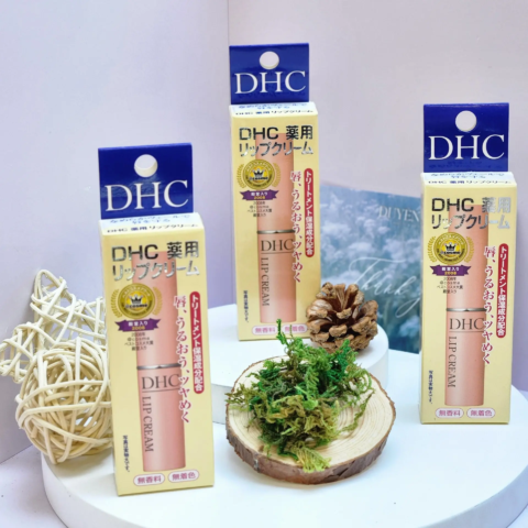 Dưỡng môi DHC