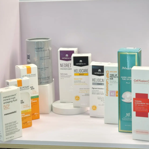 Kem chống nắng Heliocare 360 Pigment Solution Fluid SPF 50+ 50ml