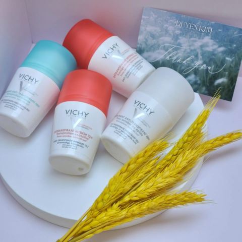 Lăn khử mùi Vichy